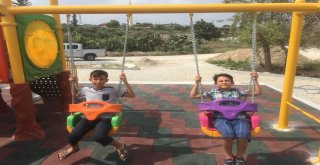 Tarsusta 80 Kırsal Mahalleye Oyun Grubu Ve Park Yapıldı