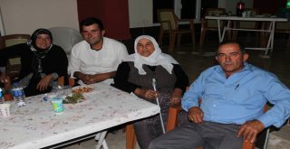 Haber Yerel, Bölgeden Geçin...vatani Görev İçin Geleneği Bozmadılar