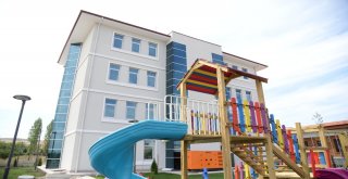 Pursaklardaki Saray Nezaket Okulu Tamamlandı