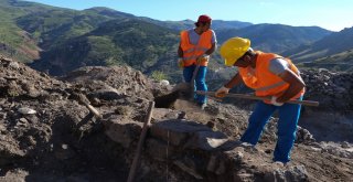 Efsaneleri İle Ünlü Canca Kalesinde Bir Dönem Aydınlanıyor