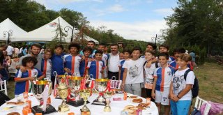 Binden Fazla Çocuk Yaz Aylarını Sporla Geçirdi