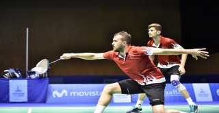 Badminton Milli Takımından 4 Madalya