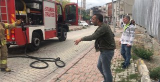 Beyoğlunda Doğalgaz Kutusu Alev Alev Yandı