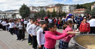 Kızılcahamam İmam Hatip Ortaokulunda Aşure Etkinliği