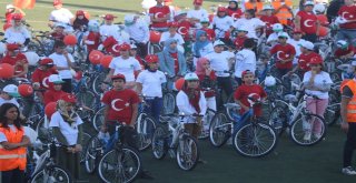 Derece Giren Kuran-I Kerim Kursu Öğrencilerine Ödül