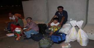 Otobüs Firması İstanbula Giden 20 Yolcuyu Yolda Bıraktı