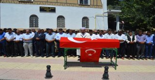 Hayatını Kaybeden Asker Toprağa Verildi