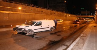 Adanada Trafik Kazası: 2 Yaralı