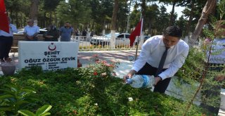 Aliağa Protokolünden Şehitlik Ziyareti