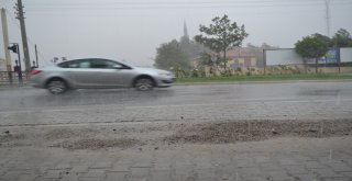 Şuhutta Şiddetli Yağmur, Dolu Ve Fırtına Zor Anlar Yaşattı