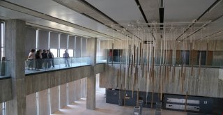 Vali Tavlıdan Troya Müzesinde İnceleme