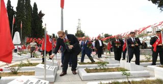 Trabzon Protokolü Şehitliği Ziyaret Etti
