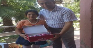 Gazilerden Muhtaç Çocuklara Kırtasiye Ve Ayakkabı Yardımı