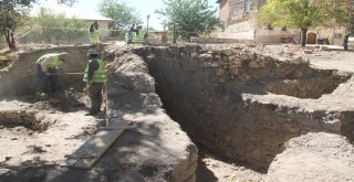 Harabe Halindeki 400 Yıllık Hamam Ayağa Kaldırılıyor