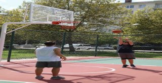 Bayraklıda Basketbol Sahaları Yenileniyor