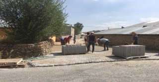 Çaldıranda Yol Yapım Çalışması