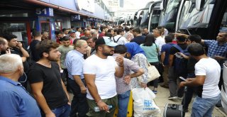 İstanbul Otogarında Bayram Yoğunluğu