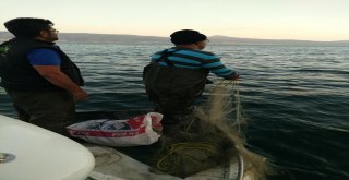 Eğirdirde Bin 600 Metre Balık Ağına El Konuldu