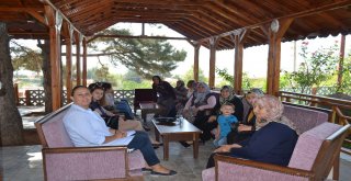 Eğirdirde Şehit Anneleri Onuruna Kahvaltı