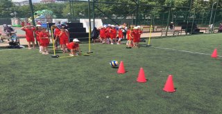 Çocuklar Bu Şenlikte Eğlendi