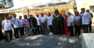 Yöresel Yemek Yarışmasında Hünerlerini Sergilediler