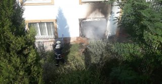 Fetöden Kapanan Yurtta Çıkan Yangın Korkuttu