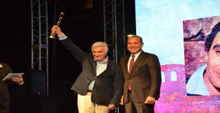 25. Uluslararası Adana Film Festivali Onur Ödülleri Sahiplerini Buldu