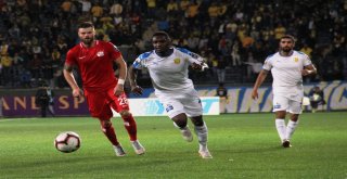 Spor Toto Süper Lig: Mke Ankaragücü: 0 - Antalyaspor: 1  (İlk Yarı)