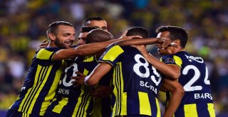 Spor Toto Süper Lig: Fenerbahçe: 2 - Bursaspor: 1 (İlk Yarı)