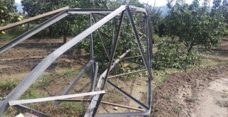 Hırsızların Dadandığı Elektrik Direkleri Tarlalara Devrildi
