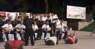 Ayvalık Hemden Türk Halk Müziği Kursu Yaz Konseri