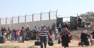 Suriyelilerin Vatan Özlemi İzdihama Dönüştü