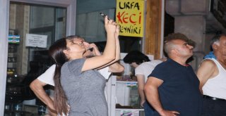 Yangında Mahsur Kalan Anne Ve Çocukları Kurtarıldı