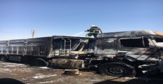 Park Halindeki Araçta Yangın: 1 Yaralı