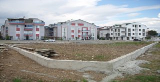 Kartepede Park Yapımları Devam Ediyor