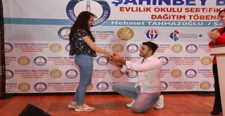 Evlilik Okulundan 224 Çift Daha Sertifikalarını Aldı