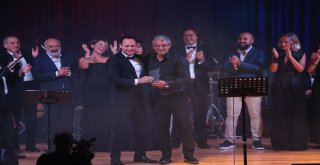 Hasta Çocuklar İçin Tek Ses, Tek Yürek Oldular