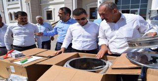 Genç Çiftçilere Arı Ve Arıcılık Malzemeleri Dağıtıldı