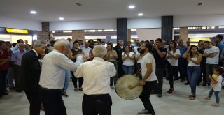 Tuncelide Açılış, Çılgın Davulcuyla Şenlendi, Halay Çeken Vali Renk Kattı