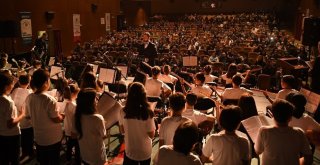 Öğrencilerin Konseri Büyük İlgi Gördü