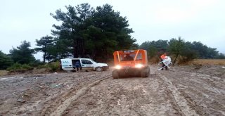Dağda Mahsur Kalan Vatandaşları Afad Kurtardı