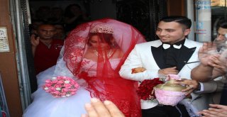 Denizi Olmayan Manisada Gelini Kayıkla Aldı