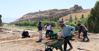 Vanda 5-6 Bin Yıl Boyunca Aynı Ev Tipleri Kullanılmış