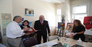 Başkan Çelik, Kayseri Toplum Ruh Sağlığı Merkezini Ziyaret Etti