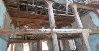 Tarihi Caminin Restorasyon Çalışmaları Başladı