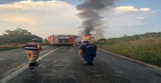 Şişe Dolu Tır Alev Alev Yandı