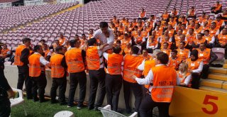Maçlarda Görev Yapan Güvenliklere Uygulamalı Eğitim