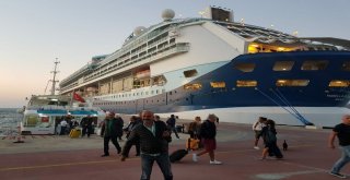 Kuşadasında Kruvaziyer Turizmi