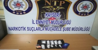 Kayseride Uyuşturucu Operasyonları: 5 Gözaltı