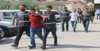 Polis Avcı Kılığında Katil Zanlılarını Yakaladı